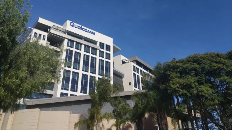 Qualcomm inks AI chip, optical networking deal with Amazon