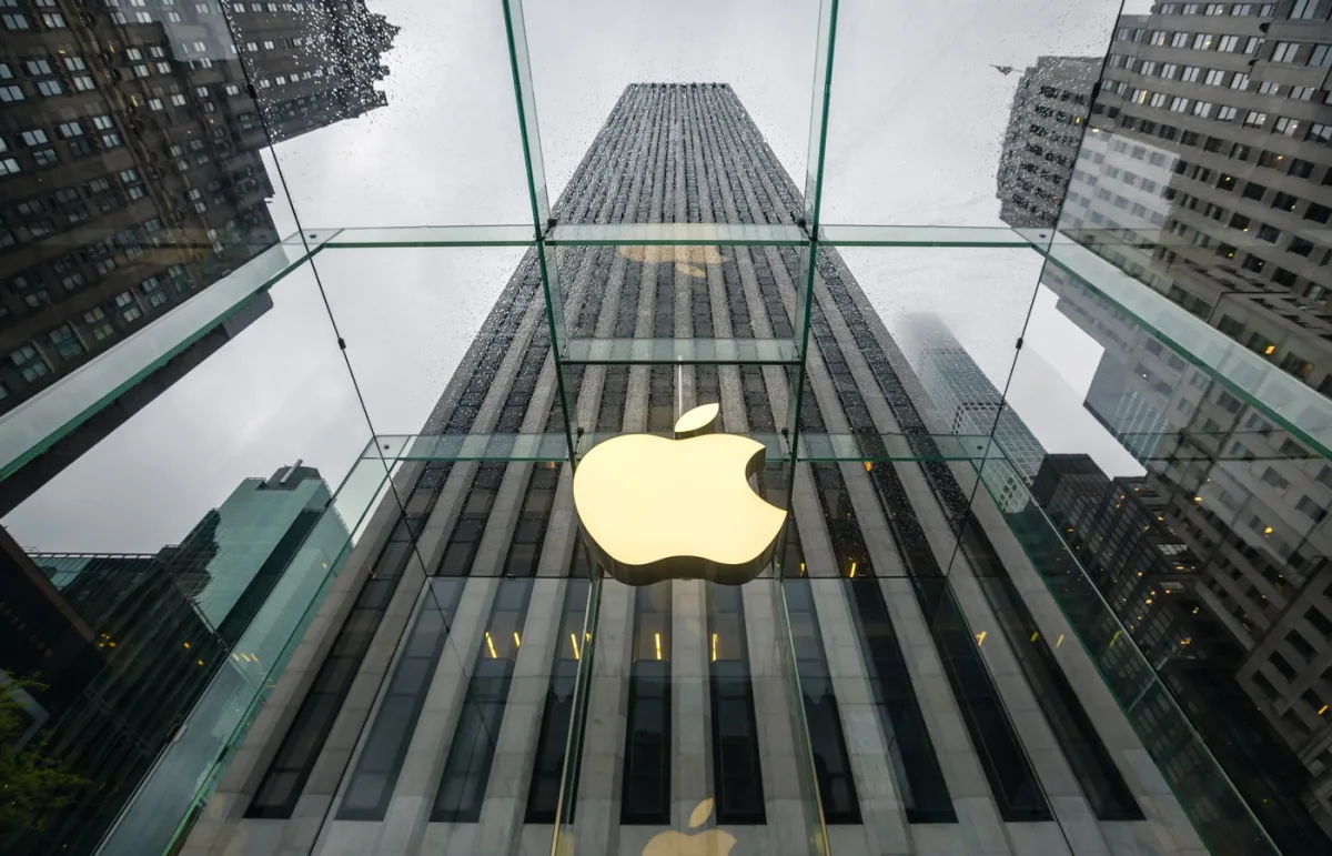Apple Contends UK’s ‘EU-Style’ Antitrust Regulations Harm Users and Developers