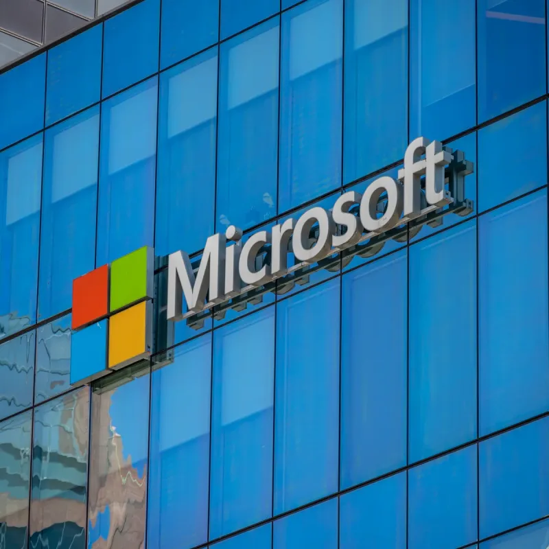 Microsoft holds the line on infrastructure spending