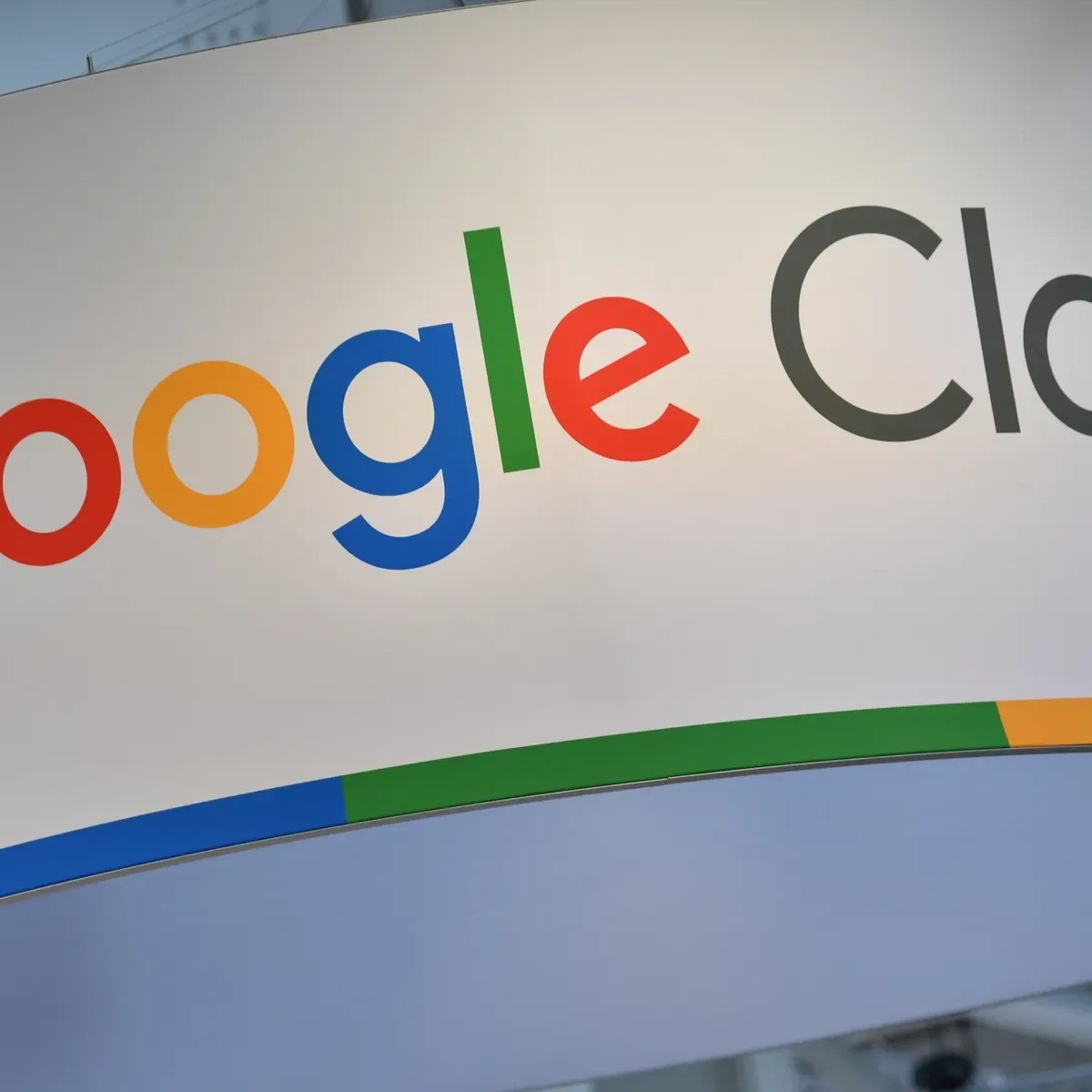 Google Cloud tops $20B on AI boom