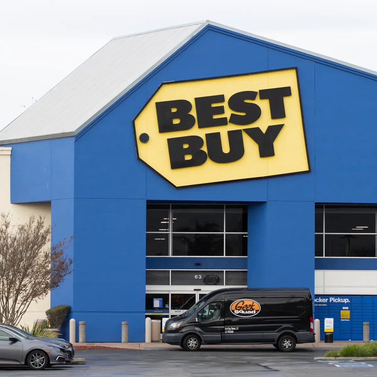 Best Buy taps Walgreens CIO to lead its tech organization