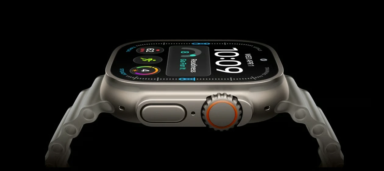 Apple Watch Ultra 4.