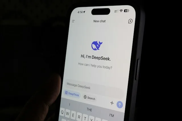 Trump administration orders ban on DeepSeek in federal agencies